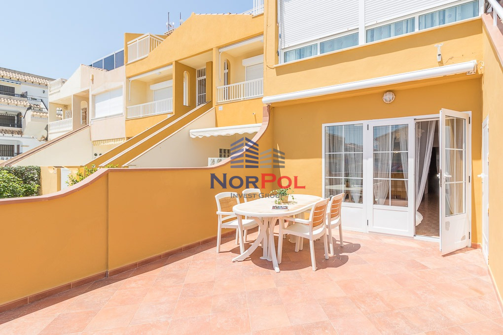Lower bungalow for sale in Torrevieja.